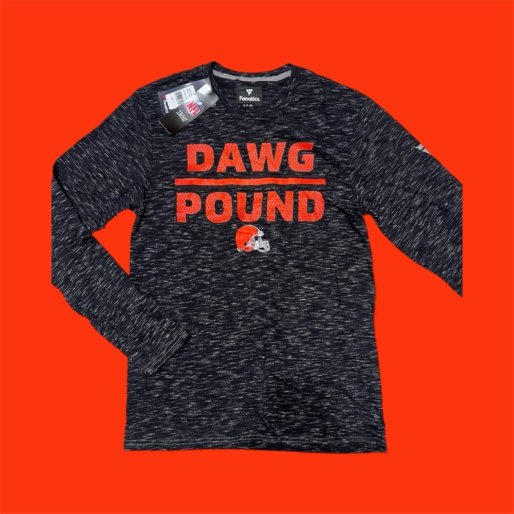 NWT Browns NFL Fanatics Long-Sleeve Tee
